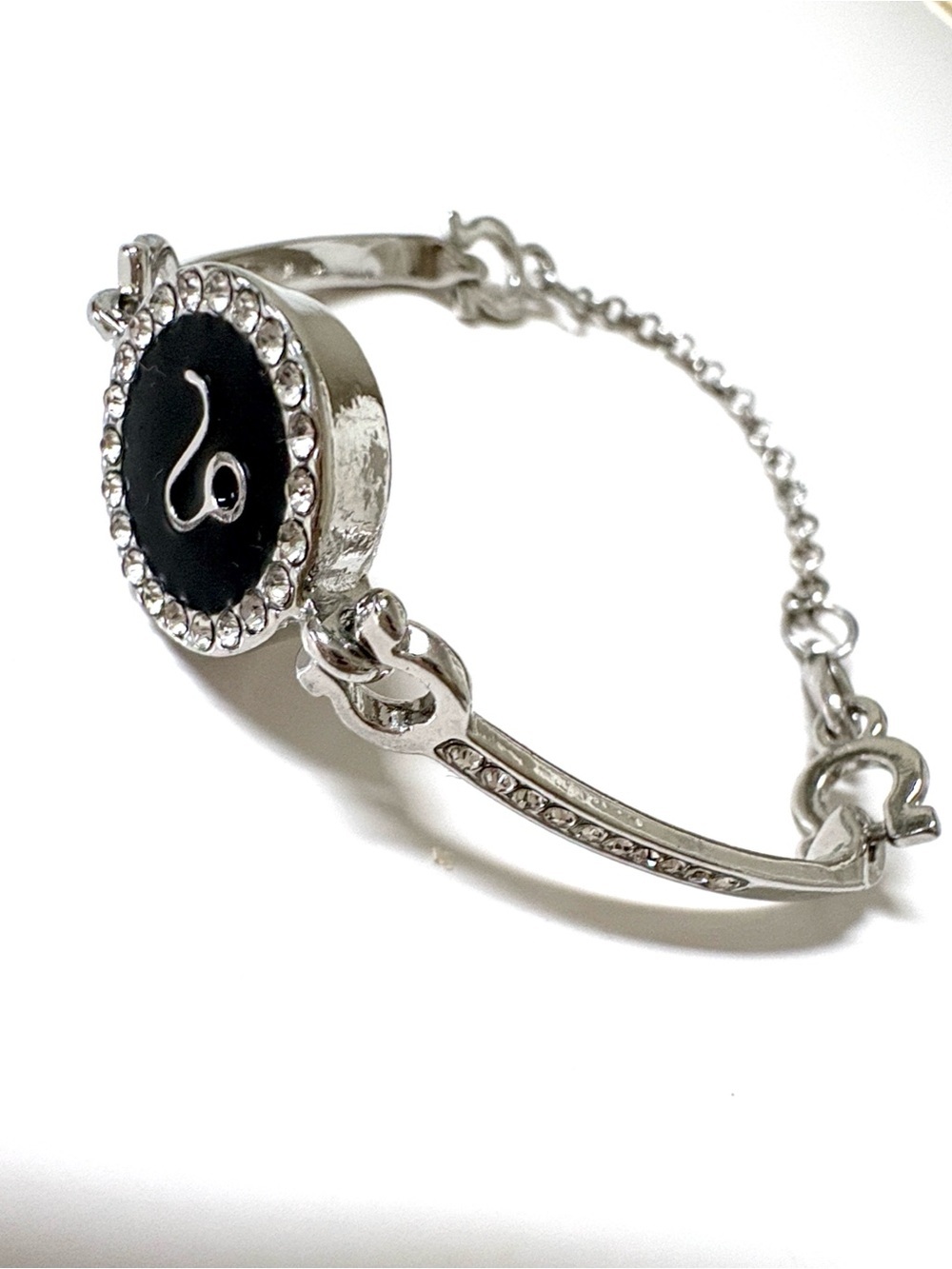 Silver-Tone Zodiac Leo Bracelet with Black Dial Crystal Embellishments S/XS